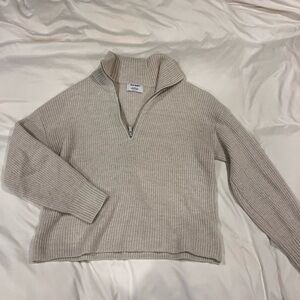 Old Navy Sweater